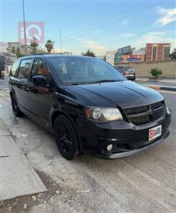 دودج جراند كارافان